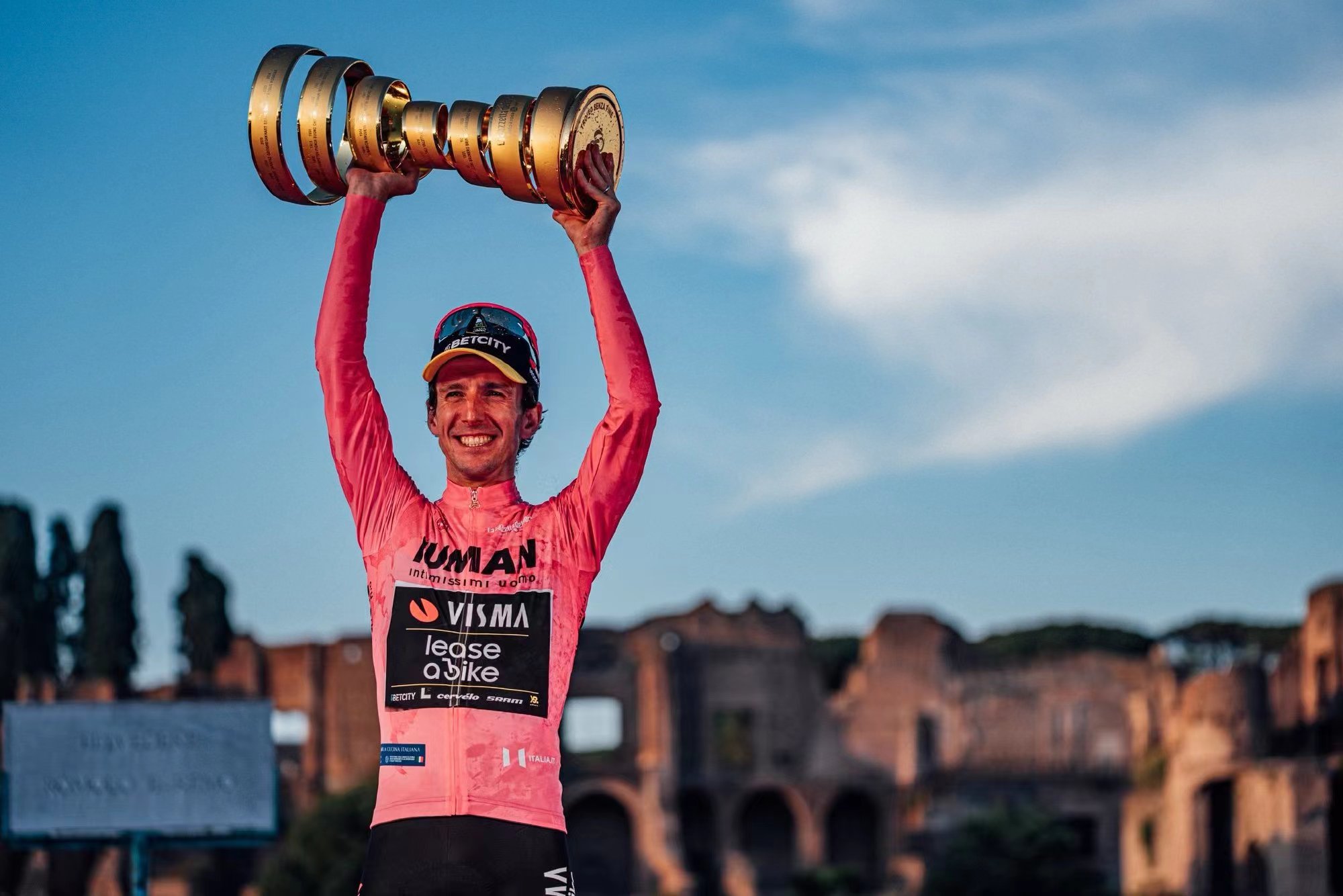 Simon Yates si rialza da dove è caduto